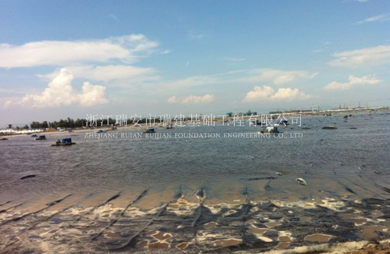 排水帶鋪設(shè)